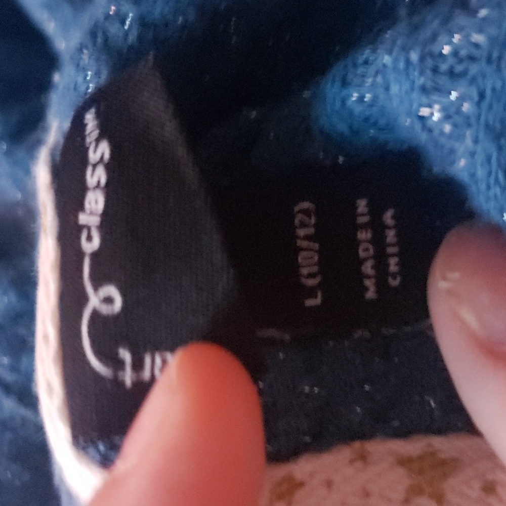 Shirt - Picture 2 of 2